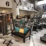 Alex 34 * Larnaca
