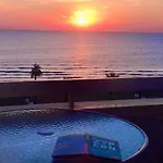Alex 34 * Larnaca
