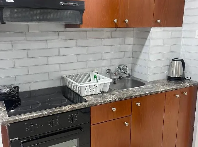 Alex 34 라르나카